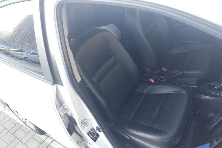 Used Toyota Vios 2021 1.5L CVT Innovation Edition Right Front Seat
