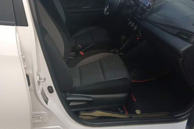 Used Toyota Vios 2021 1.5L CVT Comfort Edition Right Front Seat