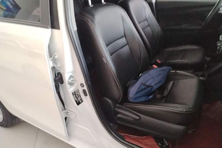 Used Toyota Vios 2021 1.5L CVT Innovation Edition Right Front Seat