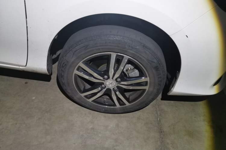Used Toyota Vios 2021 1.5L CVT Innovation Edition Right Front Wheel Hub