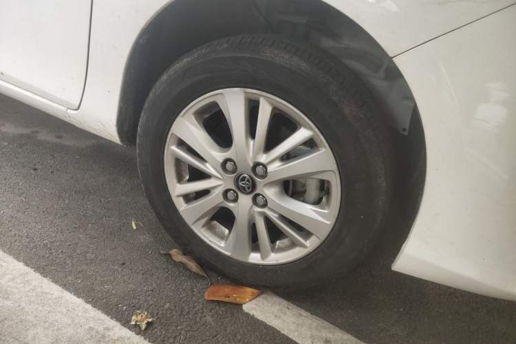 Used Toyota Vios 2021 1.5L CVT Smart Drive Edition Right Front Wheel Hub