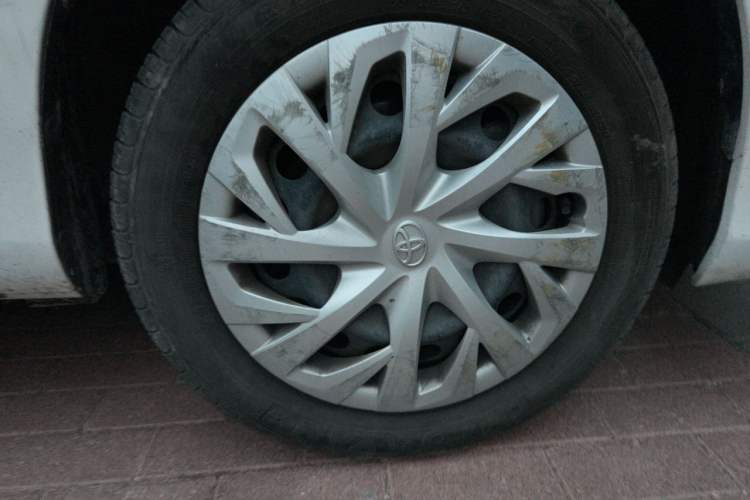 Used Toyota Vios 2021 1.5L CVT Innovation Edition Right Front Wheel Hub