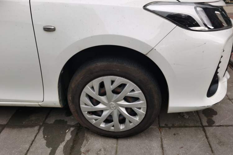 Used Toyota Vios 2021 1.5L CVT Innovation Edition Right Front Wheel Hub
