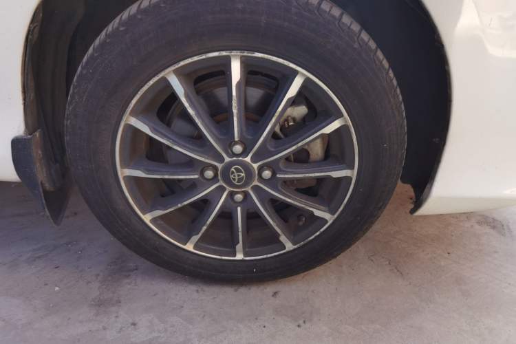 Used Toyota Vios 2021 1.5L CVT Innovation Edition Right Front Wheel Hub