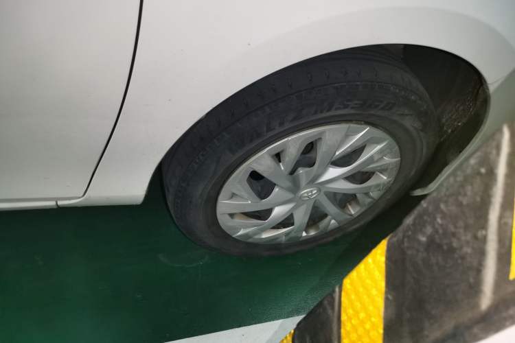 Used Toyota Vios 2021 1.5L CVT Innovation Edition Right Front Wheel Hub