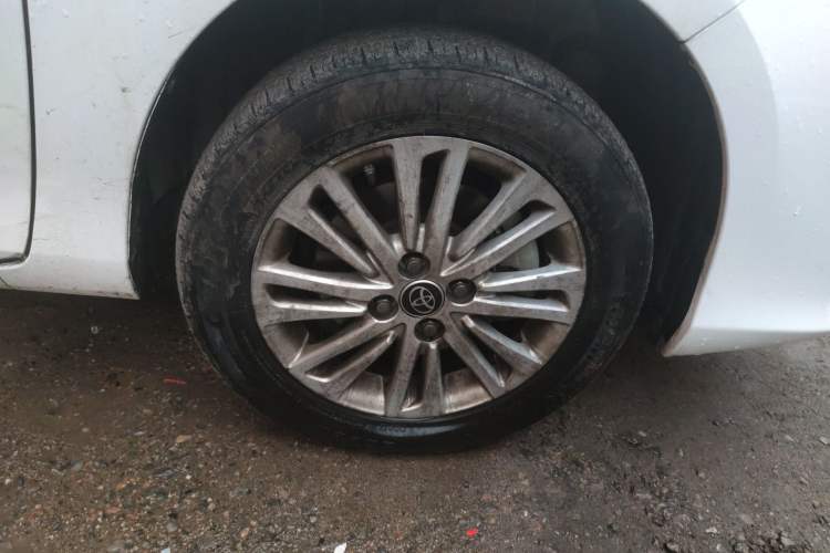 Used Toyota Vios 2021 1.5L CVT Innovation Edition Right Front Wheel Hub