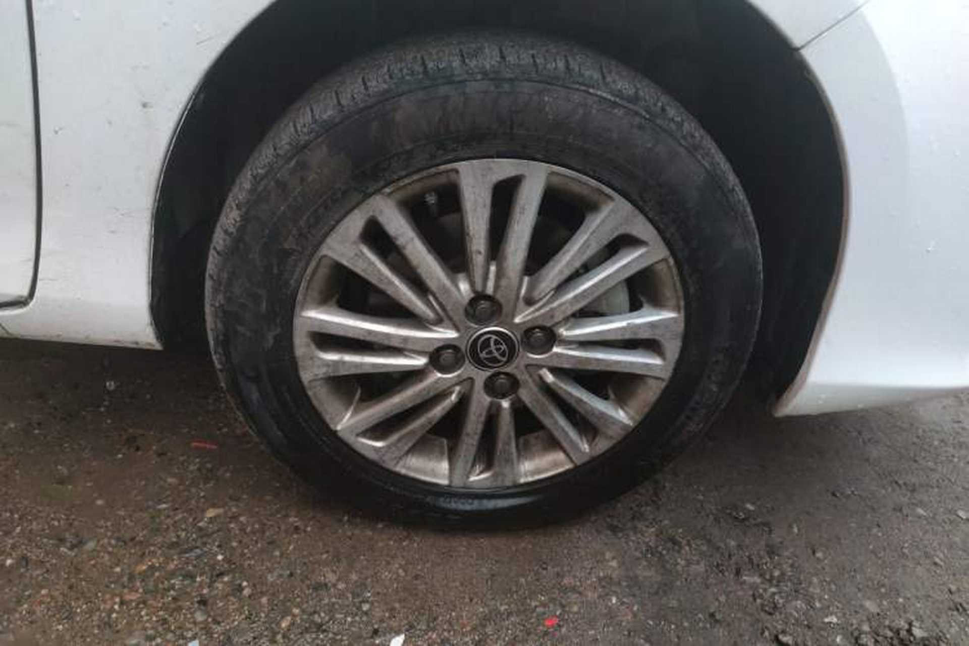 Used Toyota Vios 2021 1.5L CVT Innovation Edition Right Front Wheel Hub