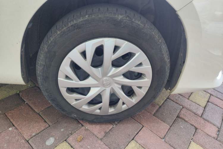 Used Toyota Vios 2021 1.5L CVT Innovation Edition Right Front Wheel Hub