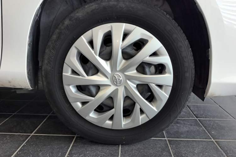 Used Toyota Vios 2021 1.5L CVT Innovation Edition Right Front Wheel Hub