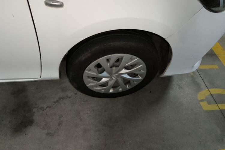 Used Toyota Vios 2021 1.5L CVT Innovation Edition Right Front Wheel Hub