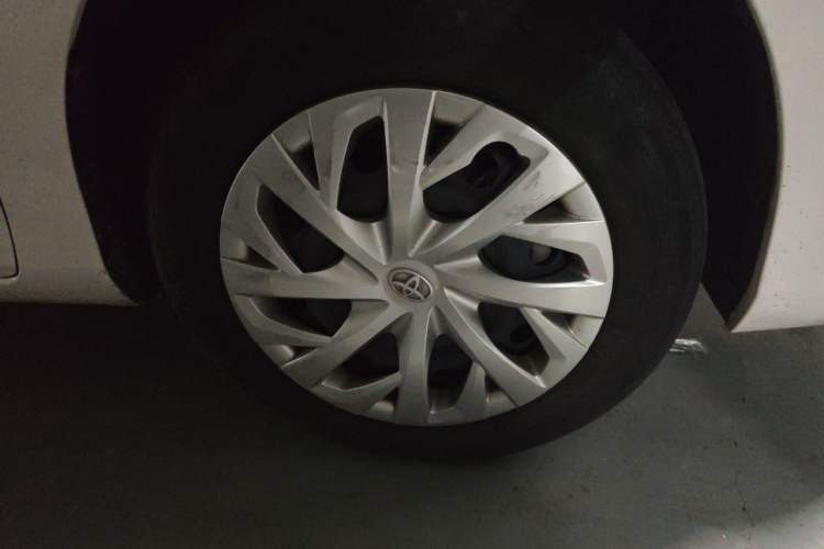 Used Toyota Vios 2021 1.5L CVT Innovation Edition Right Front Wheel Hub