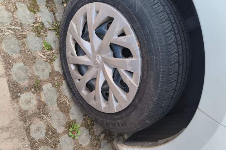 Used Toyota Vios 2021 1.5L CVT Innovation Edition Right Front Wheel Hub