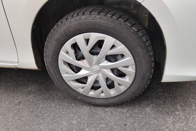 Used Toyota Vios 2021 1.5L Manual Entry-Level Version Right Front Wheel Hub