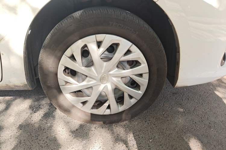 Used Toyota Vios 2021 1.5L CVT Innovation Edition Right Front Wheel Hub