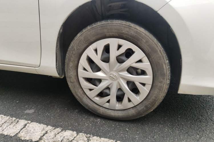 Used Toyota Vios 2021 1.5L CVT Smart Drive Edition Right Front Wheel Hub