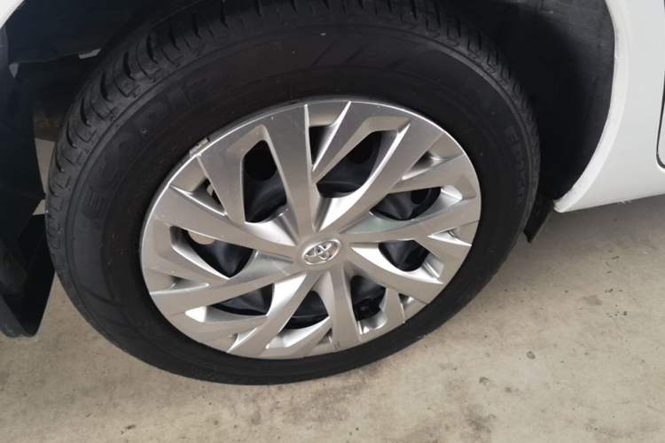 Used Toyota Vios 2021 1.5L CVT Smart Drive Edition Right Rear Wheel Hub