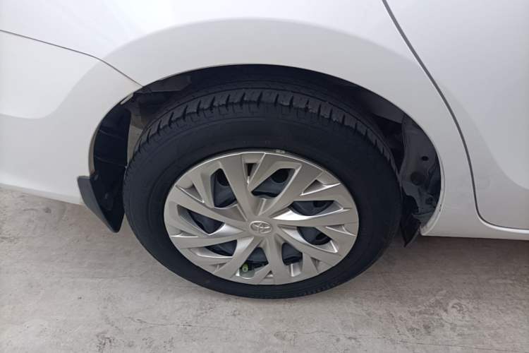 Used Toyota Vios 2021 1.5L CVT Comfort Edition Right Rear Wheel Hub