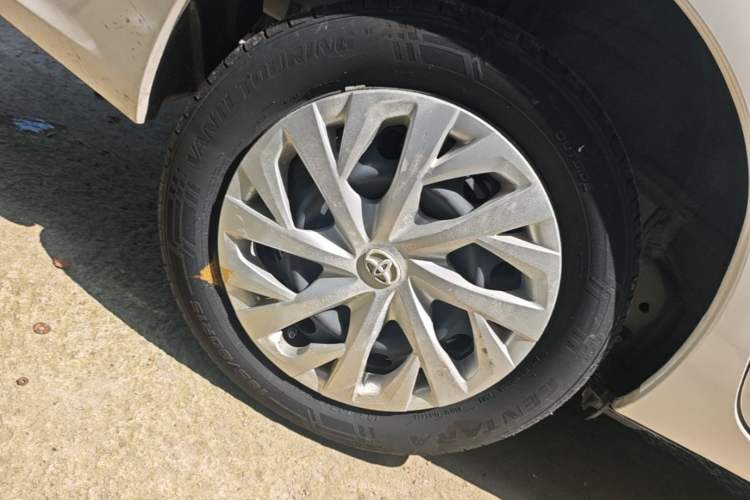 Used Toyota Vios 2021 1.5L CVT Comfort Edition Right Rear Wheel Hub
