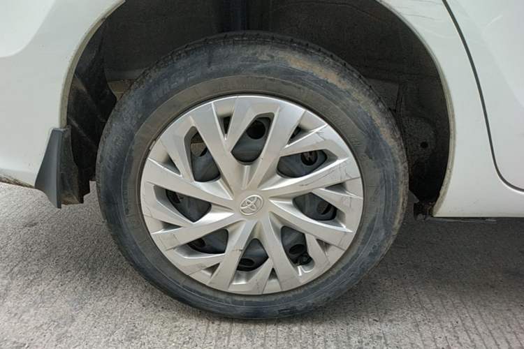 Used Toyota Vios 2021 1.5L CVT Innovation Edition Right Rear Wheel Hub