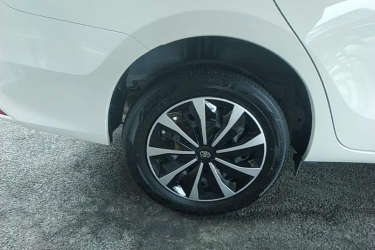 Used Toyota Vios 2021 1.5L CVT Innovation Edition Right Rear Wheel Hub