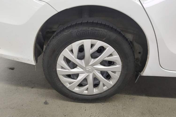 Used Toyota Vios 2021 1.5L CVT Smart Drive Edition Right Rear Wheel Hub