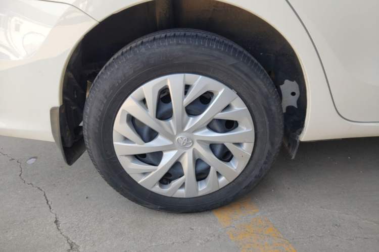 Used Toyota Vios 2021 1.5L Manual Entry-Level Version Right Rear Wheel Hub