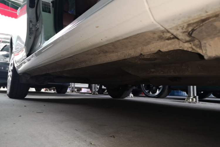 Used Toyota Vios 2021 1.5L CVT Smart Drive Edition Right Side Sill