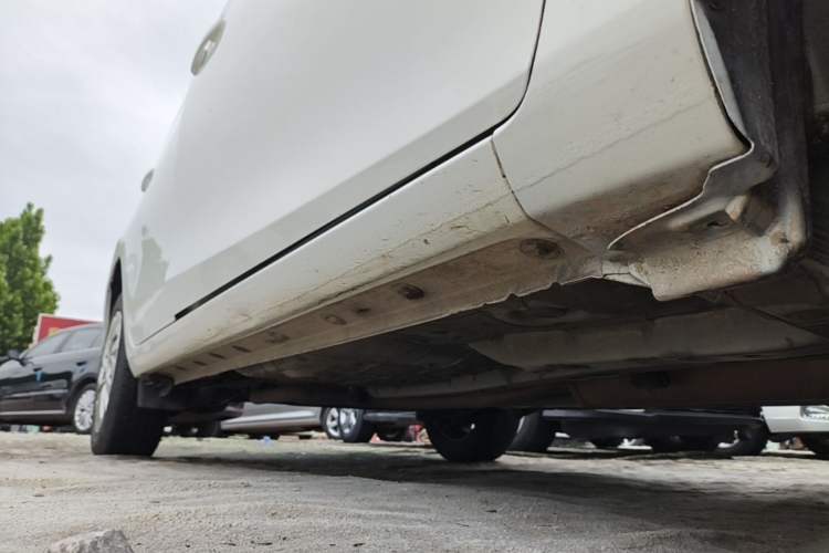 Used Toyota Vios 2021 1.5L CVT Innovation Edition Right Side Sill