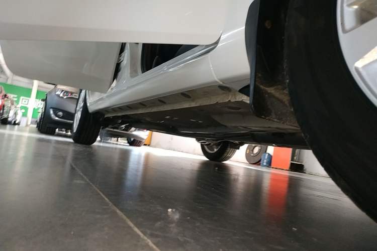 Used Toyota Vios 2021 1.5L CVT Innovation Edition Right Side Sill