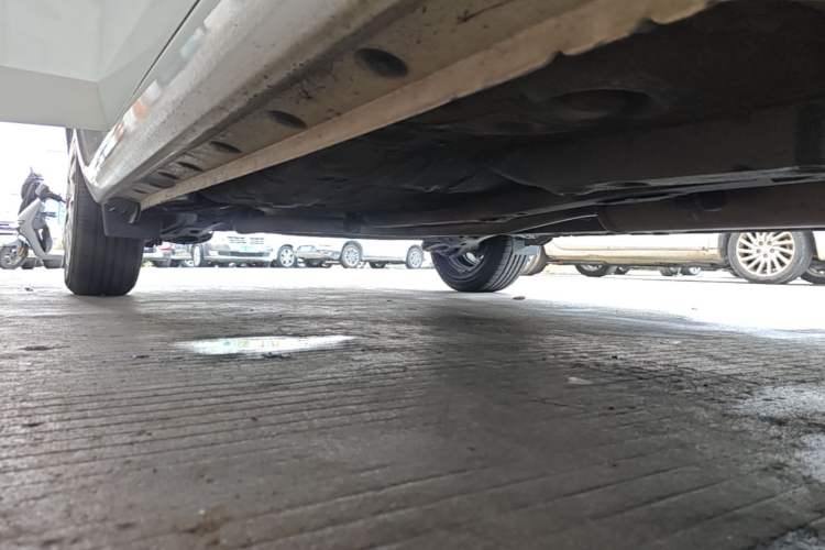 Used Toyota Vios 2021 1.5L CVT Smart Drive Edition Right Side Sill