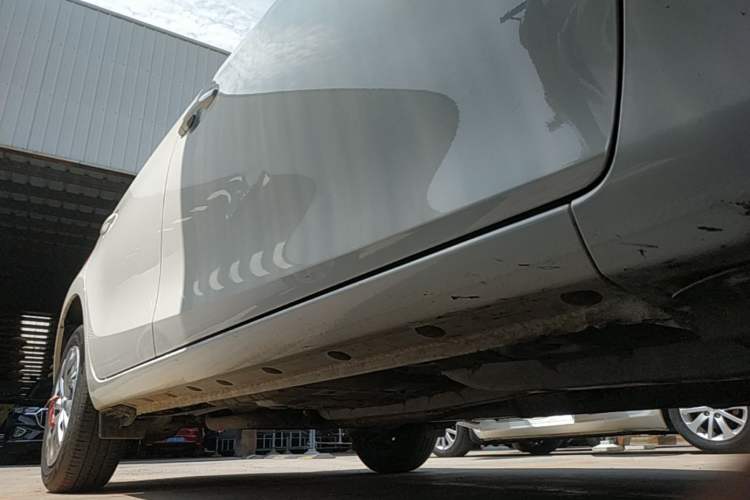 Used Toyota Vios 2021 1.5L CVT Innovation Edition Right Side Sill