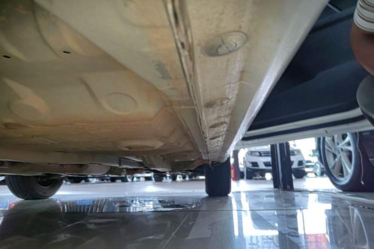 Used Toyota Vios 2021 1.5L CVT Innovation Edition Right Side Sill