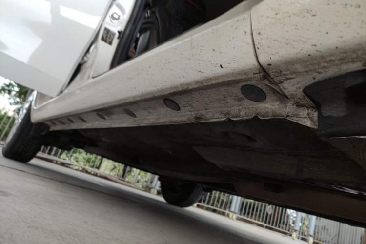 Used Toyota Vios 2021 1.5L CVT Innovation Edition Right Side Sill