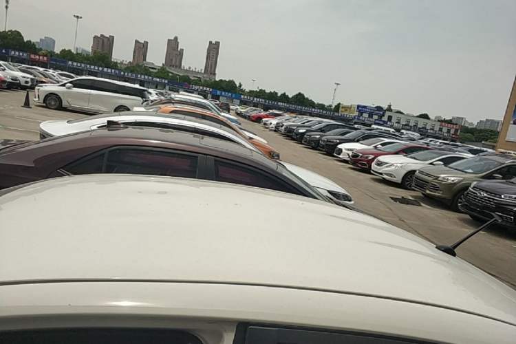 Used Toyota Vios 2021 1.5L CVT Comfort Edition Roof