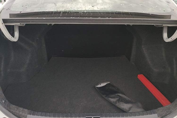 Used Toyota Vios 2021 1.5L CVT Comfort Edition Trunk