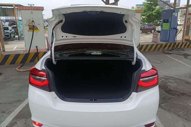 Used Toyota Vios 2021 1.5L CVT Innovation Edition Trunk
