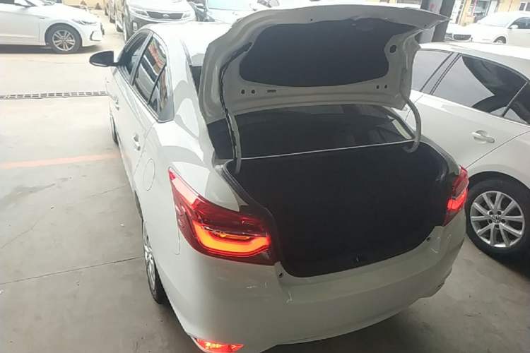 Used Toyota Vios 2021 1.5L CVT Innovation Edition Trunk