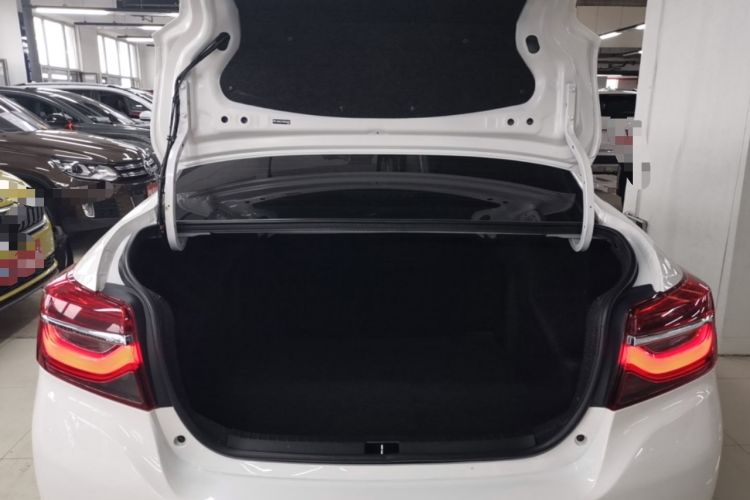 Used Toyota Vios 2021 1.5L CVT Comfort Edition Trunk