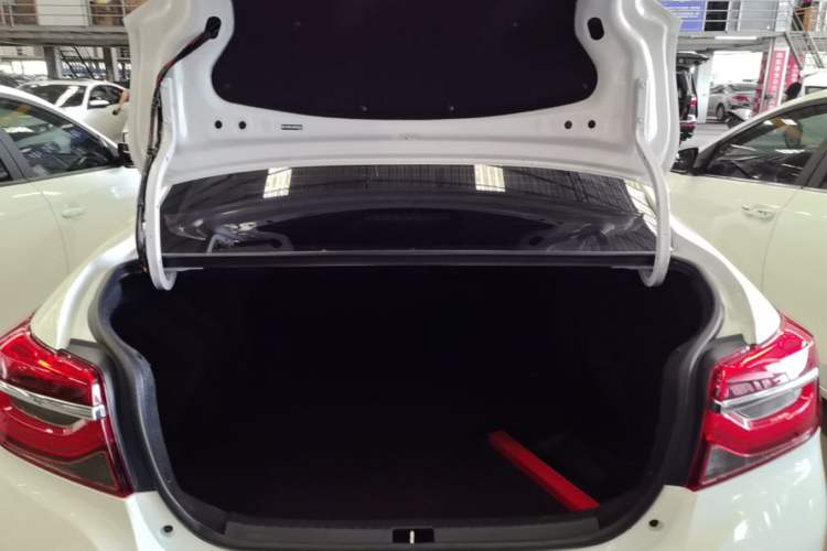 Used Toyota Vios 2021 1.5L CVT Innovation Edition Trunk