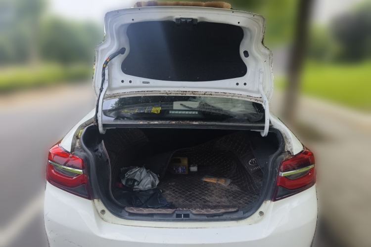Used Toyota Vios 2021 1.5L CVT Innovation Edition Trunk