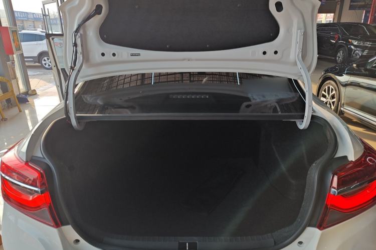 Used Toyota Vios 2021 1.5L CVT Innovation Edition Trunk