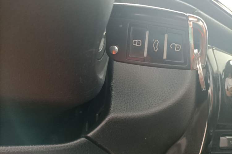 Used Toyota Vios 2021 1.5L CVT Comfort Edition Vehicle Key