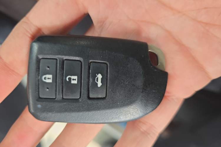 Used Toyota Vios 2021 1.5L CVT Comfort Edition Vehicle Key