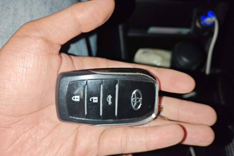 Used Toyota Vios 2021 1.5L CVT Innovation Edition Vehicle Key