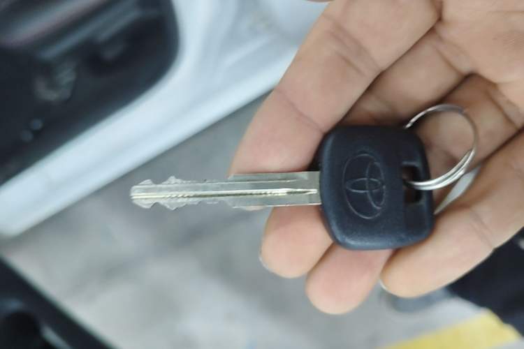 Used Toyota Vios 2021 1.5L CVT Smart Drive Edition Vehicle Key