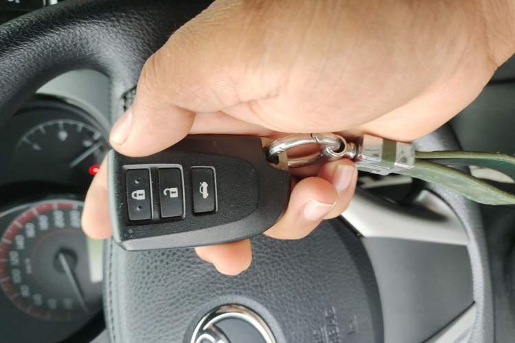 Used Toyota Vios 2021 1.5L CVT Smart Drive Edition Vehicle Key