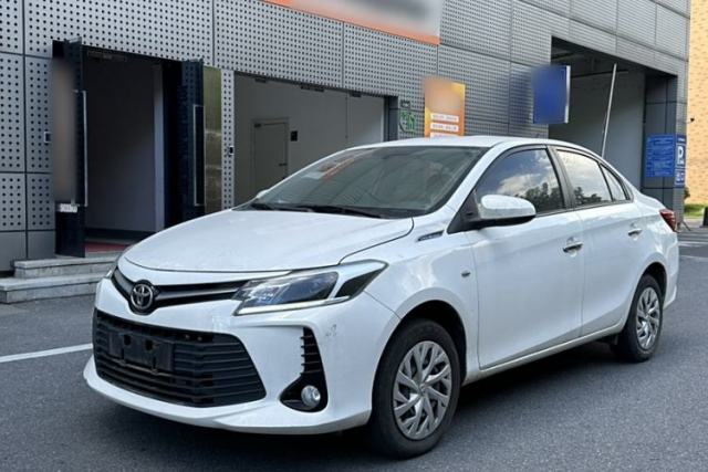 Ojetý Toyota Vios 2022 1.5L 20th Anniversary Edition