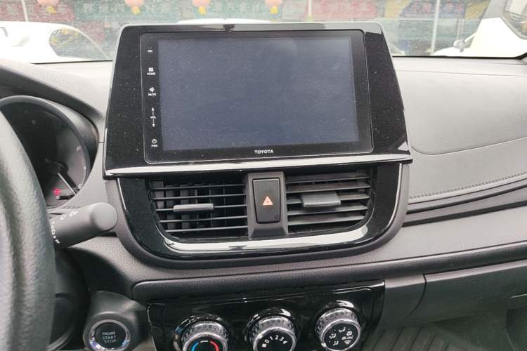 Used Toyota Vios 2022 1.5L 20th Anniversary Edition Audio And AC Panel