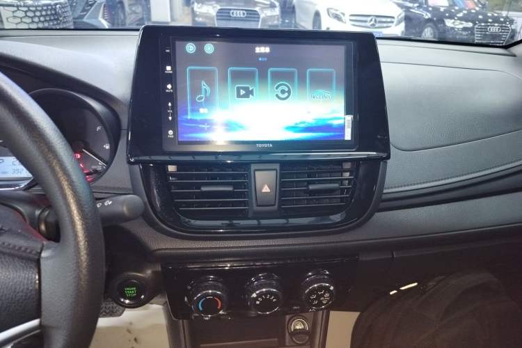Used Toyota Vios 2022 1.5L 20th Anniversary Edition Audio And AC Panel