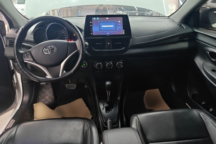Used Toyota Vios 2022 1.5L 20th Anniversary Edition Center Console